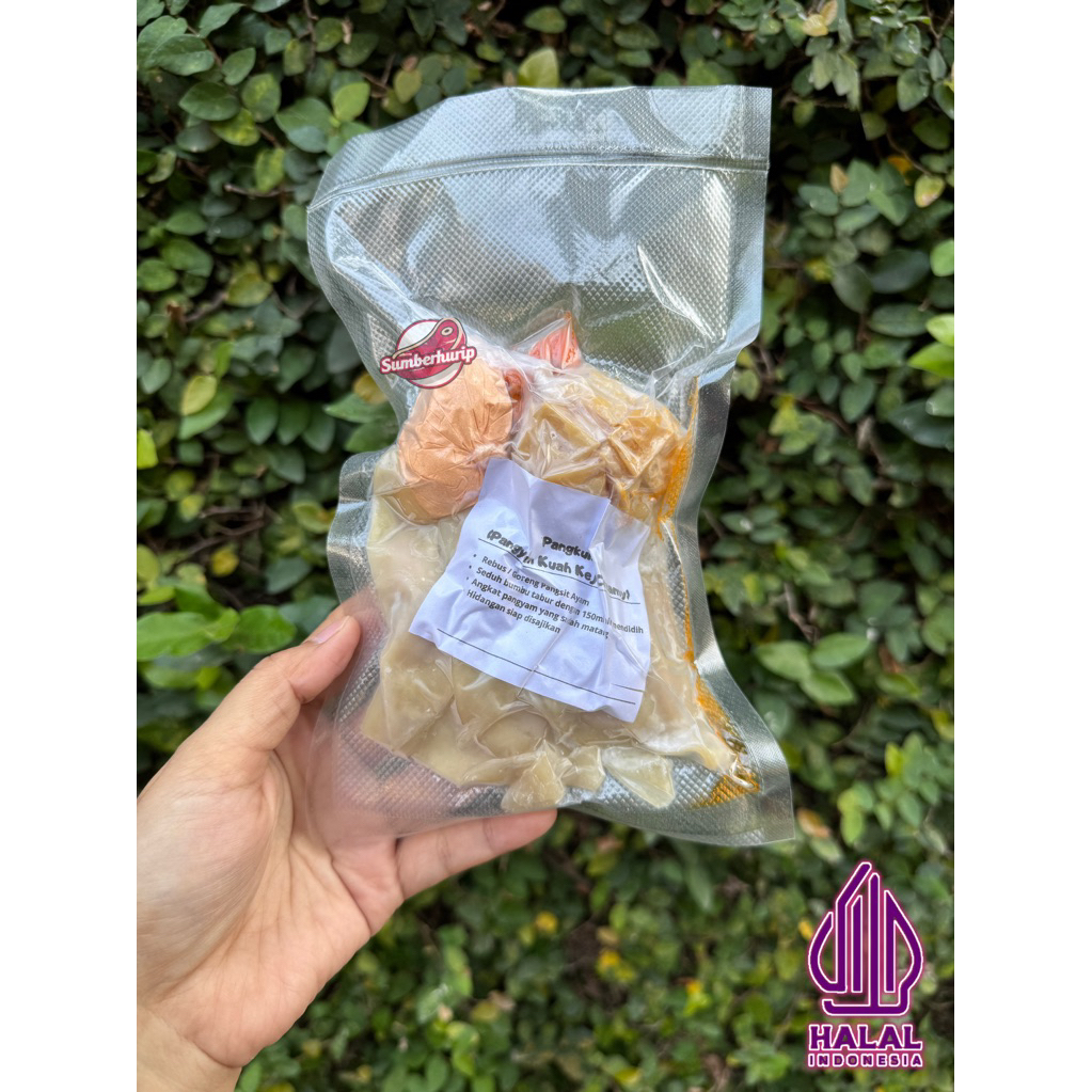 

PANGSIT AYAM KUAH (PANGYAM)