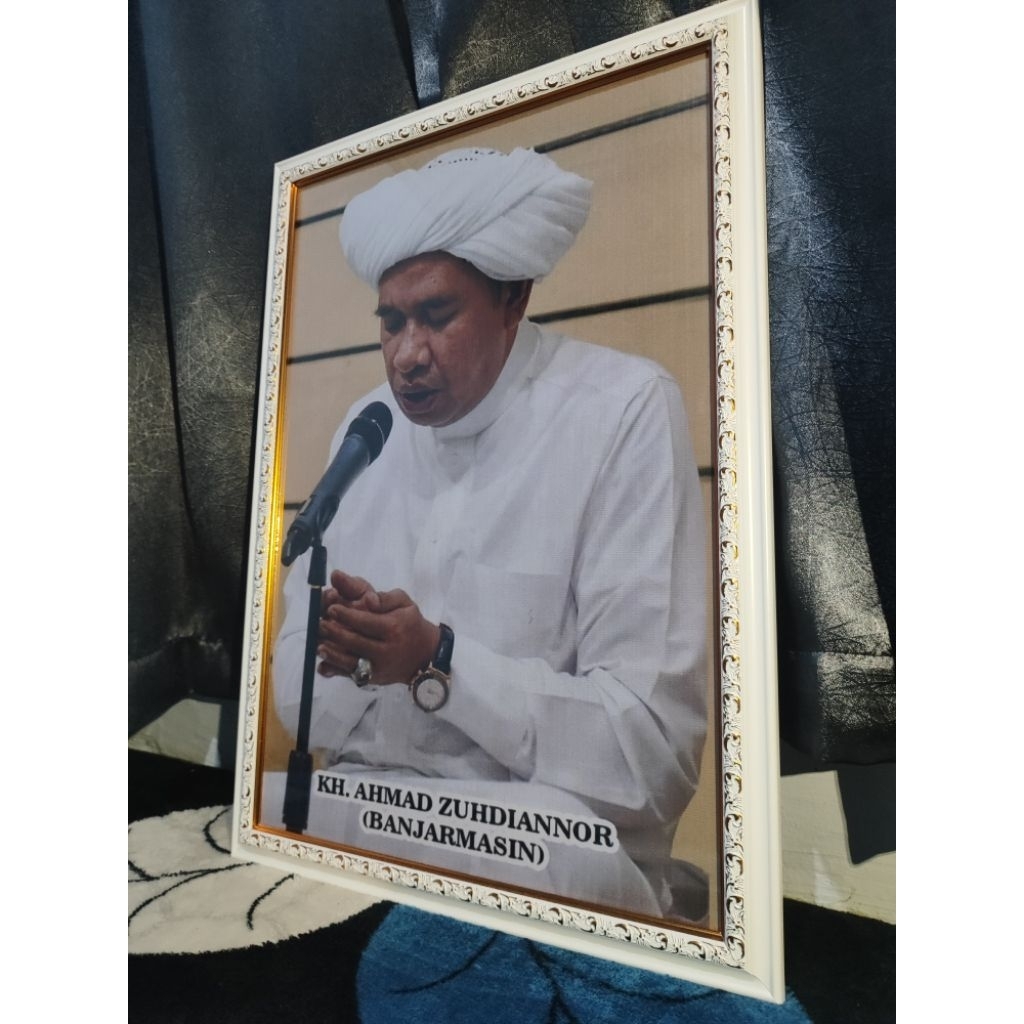 Figuru Foto Abah guru zuhdi 34x50