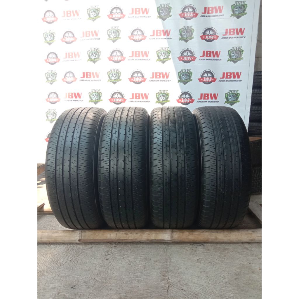Bridgestone Turanza Er33 215/55 R17