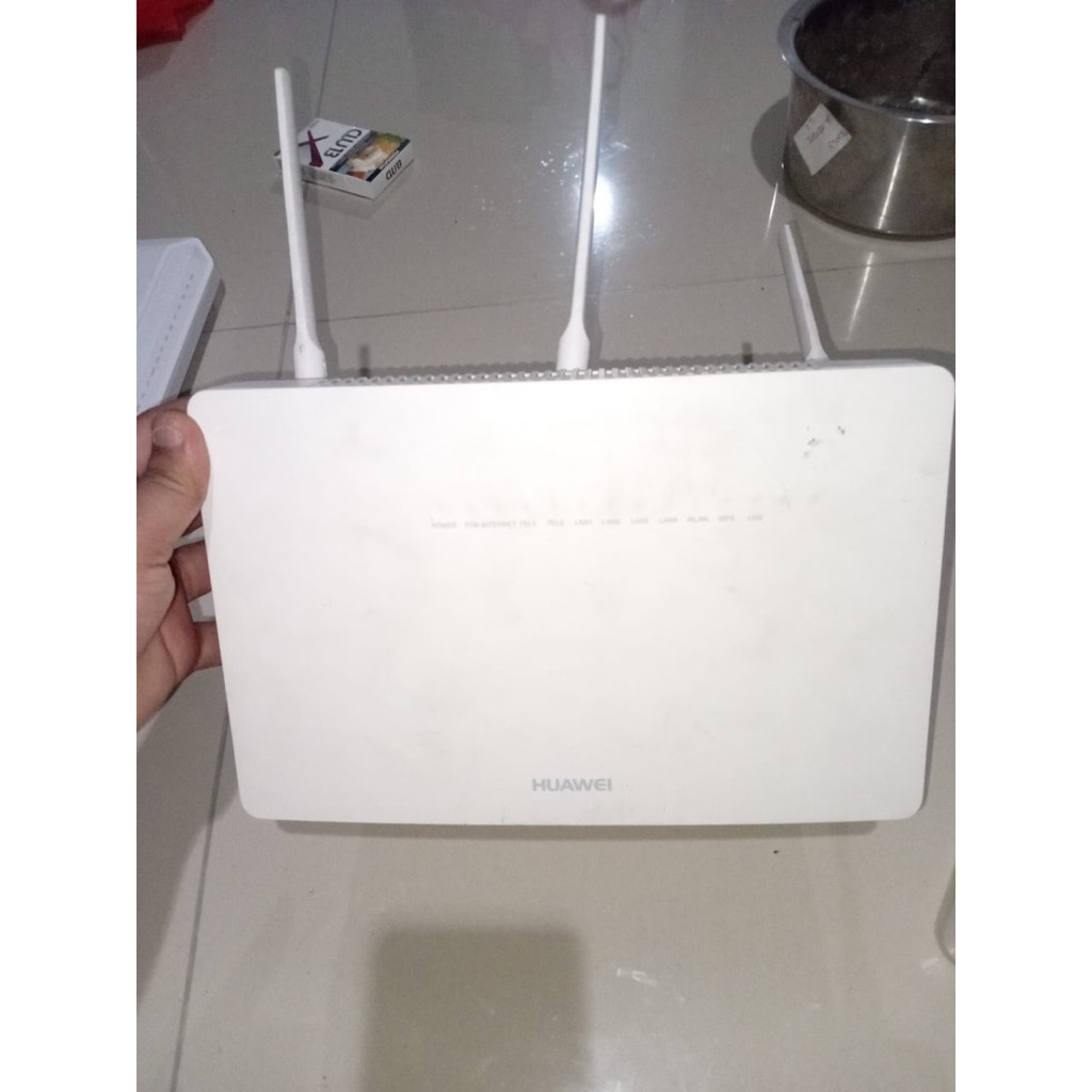 Huawei Hg8245U + Adaptor