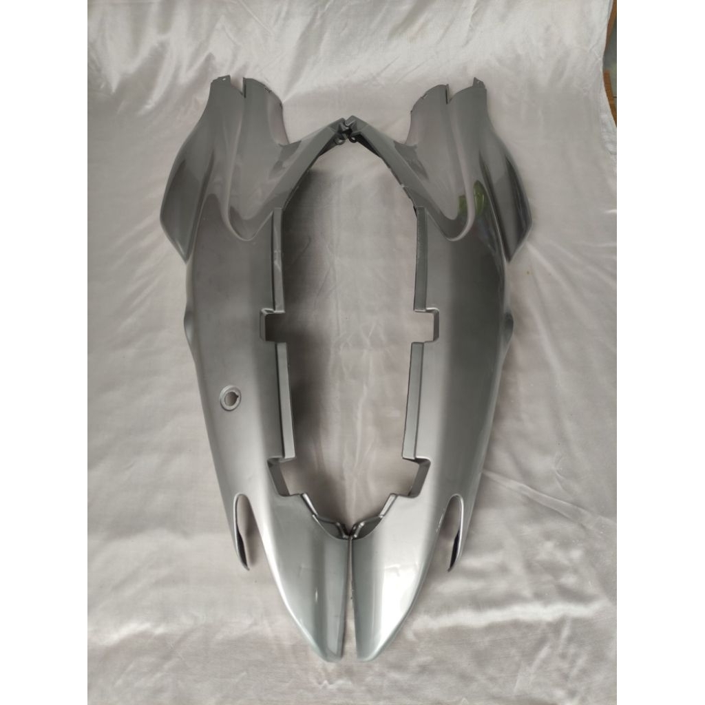 body motor smash.. COVER BODY SUZUKI SMASH 110 SILVER/ BODY BELAKANG SMASH LAMA .. murah