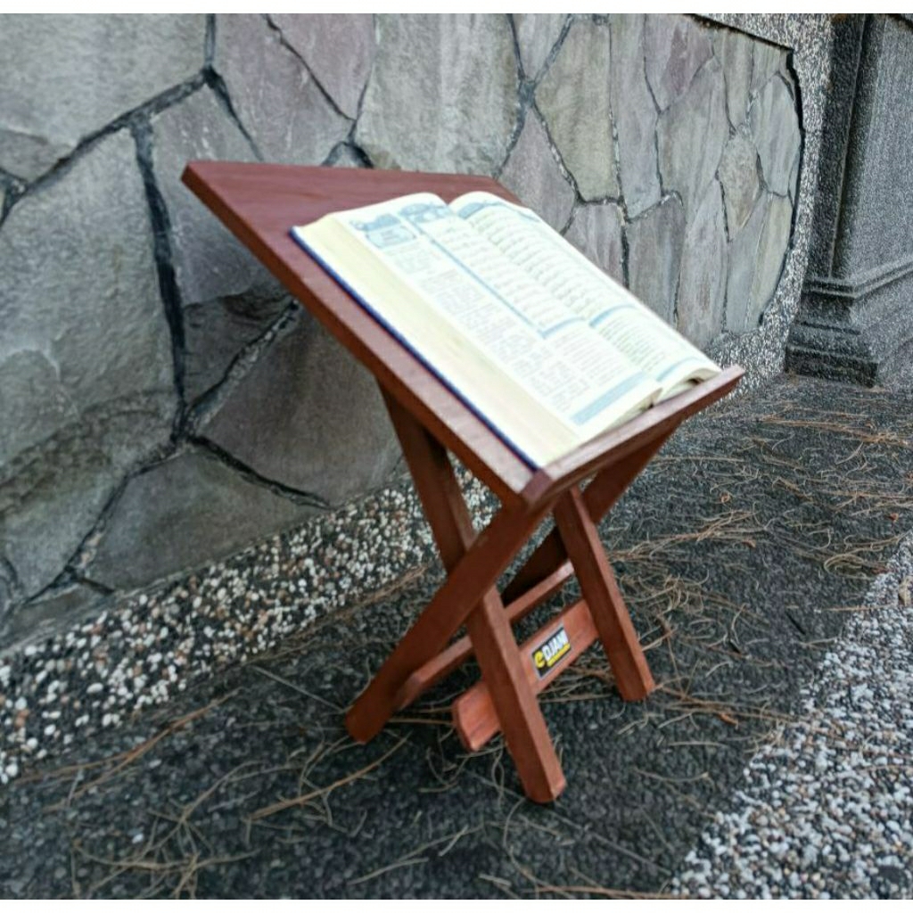 {Kemiringan bisa disetel} Tatakan/ Tempat/ Meja Baca Al Quran/ Meja Lipat Model Miring Kayu Pinus