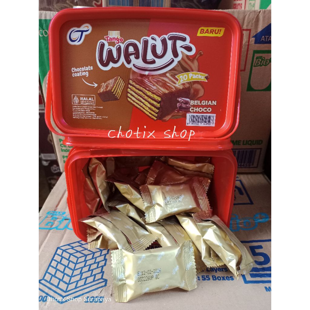 

Tango Walut wafer salut toples Jar 1karton isi 6