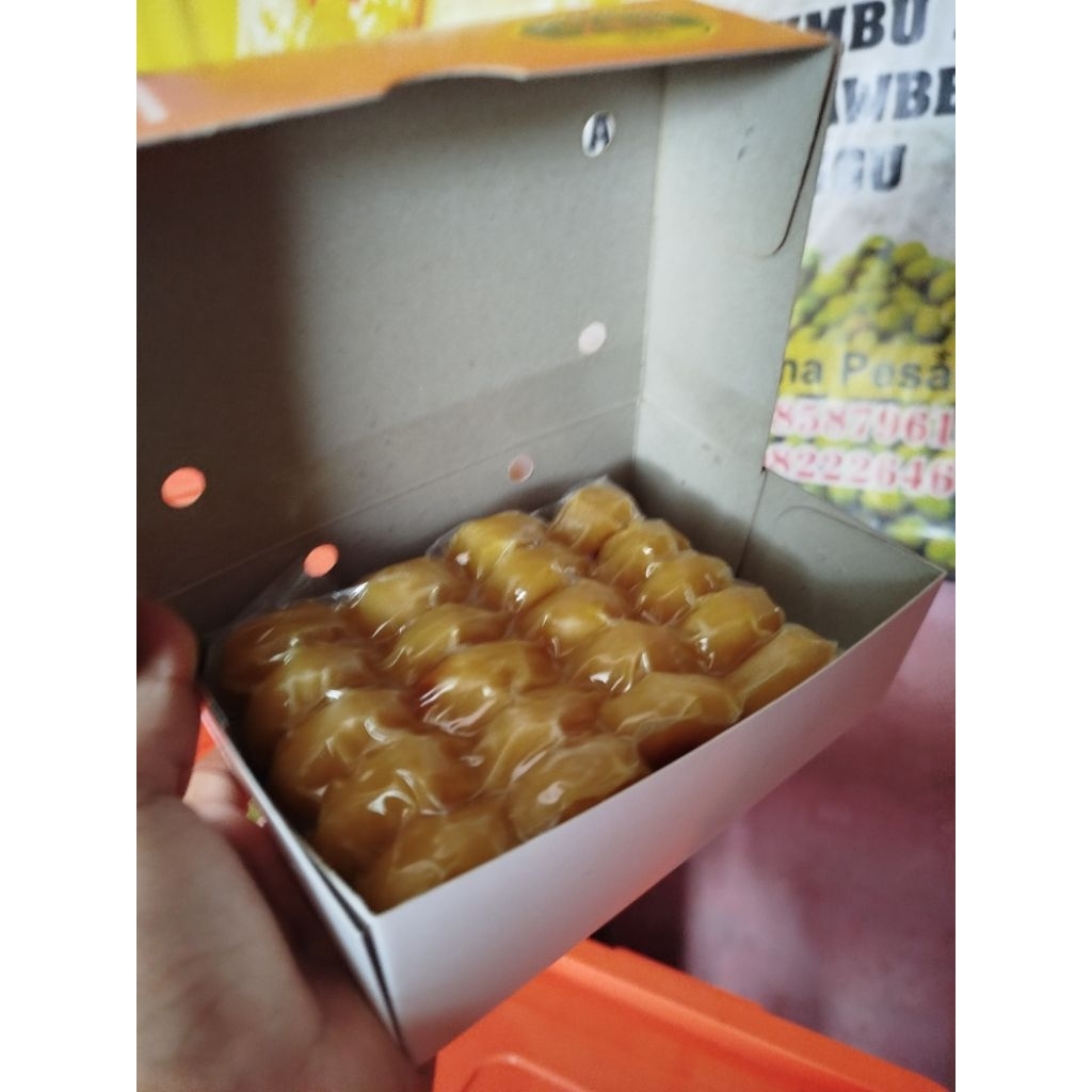 

Bakpia Basah kacang hijau free vaccum asli Yogya