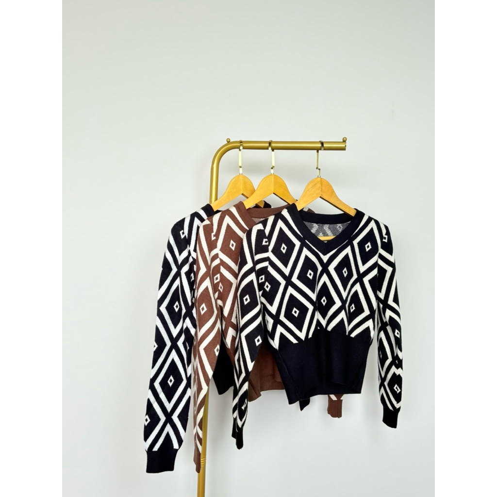 Selly Crop Knit Rajut Blouse / Kemeja / Kaos Atasan Wanita Lengan Panjang Bahan Rajut Motif Lembut R