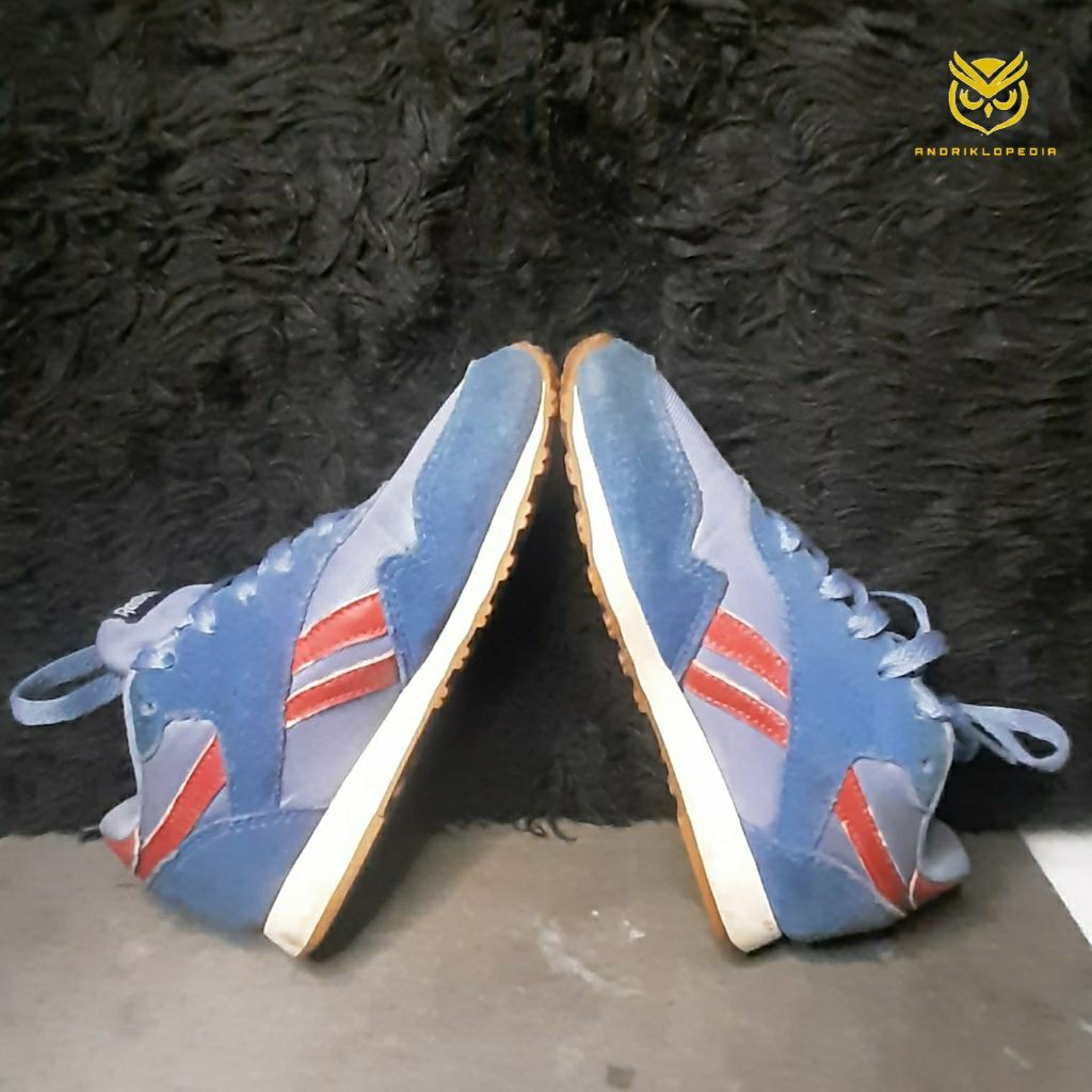 REEBOOK ROYAL ULTRA KIDZ SIZE 30 ORIGINAL