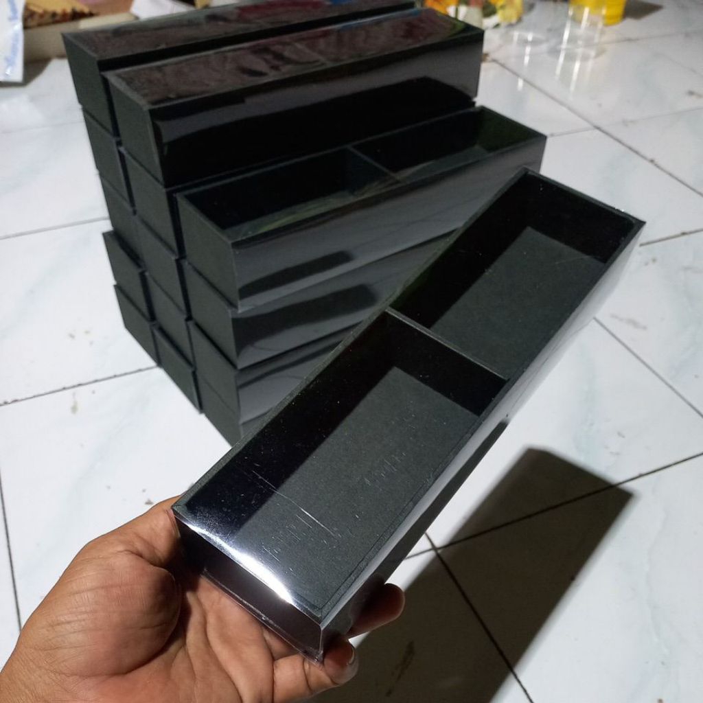 

box kertas cover mika