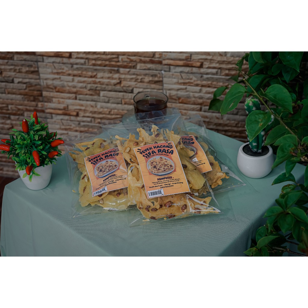 

Peyek Kacang Sifa Rasa Kemasan 100gr