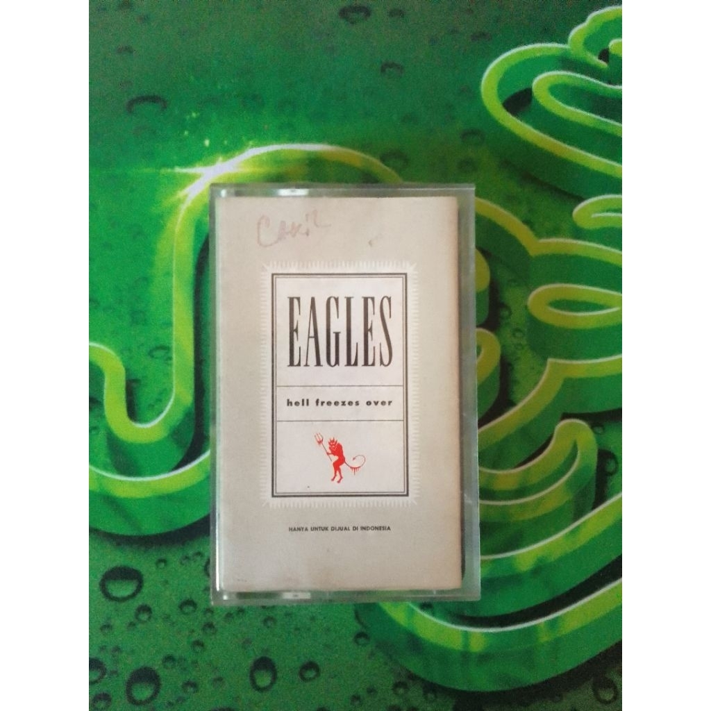 Kaset Cassette Eagles - Hell Freezes Over
