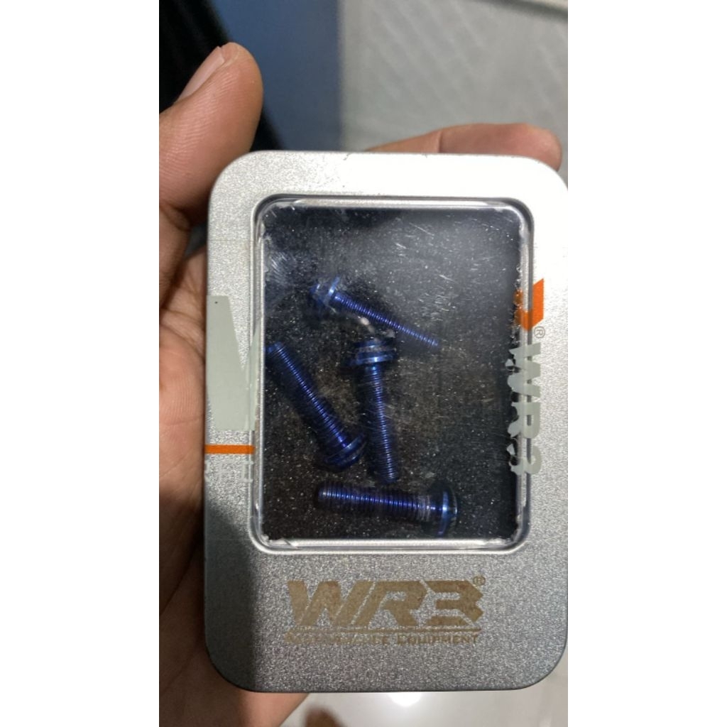 baut visor titanium WR3