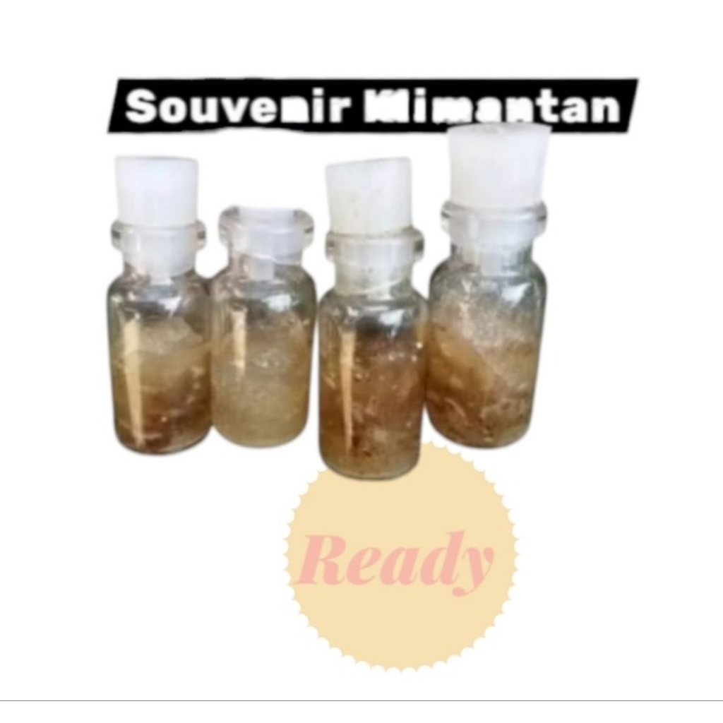 Koleksi Souvenir Khas Kalimantan Untalan Tameng Besi