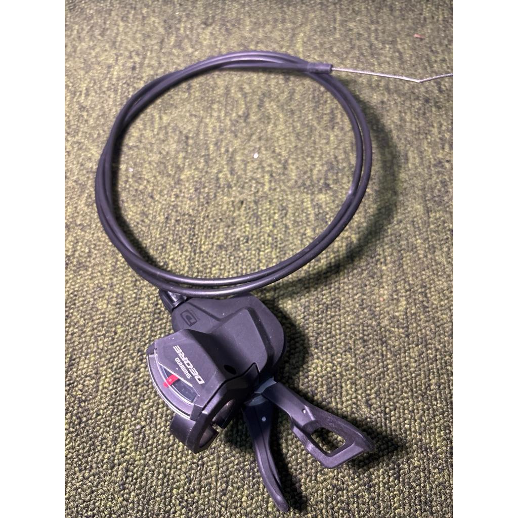 Shifter kiri merk Deore masih mulus