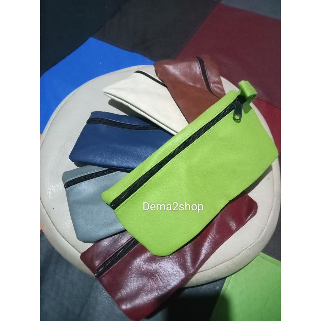 

Tempat pensil anti air stylis dan serbaguna