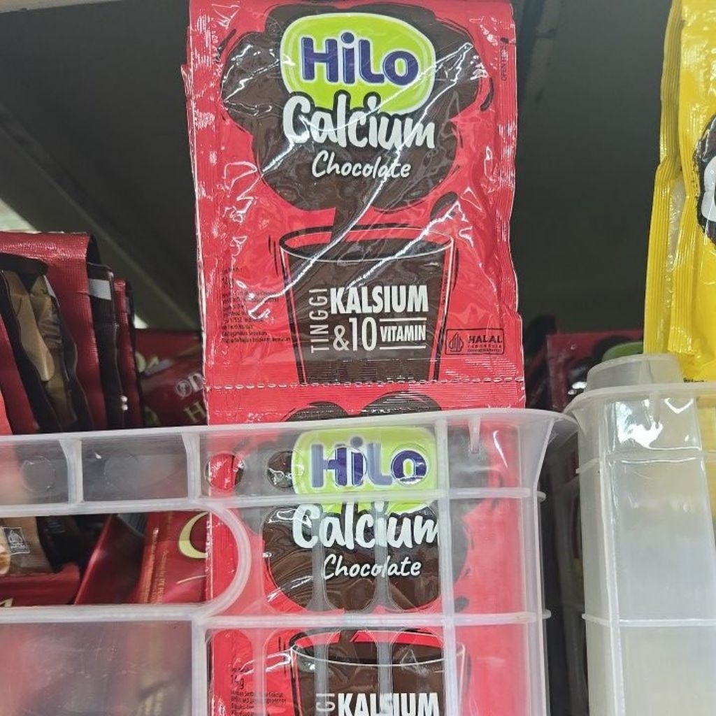 

Susu hilo chocolate renteng isi 10x14 gram kemasan merah