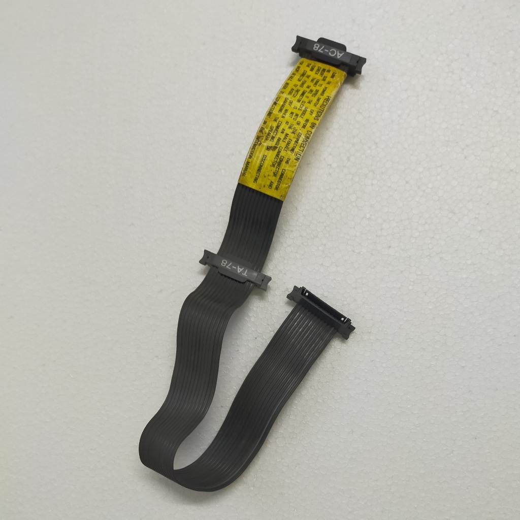 Kabel data konektor compo SONY FH-7