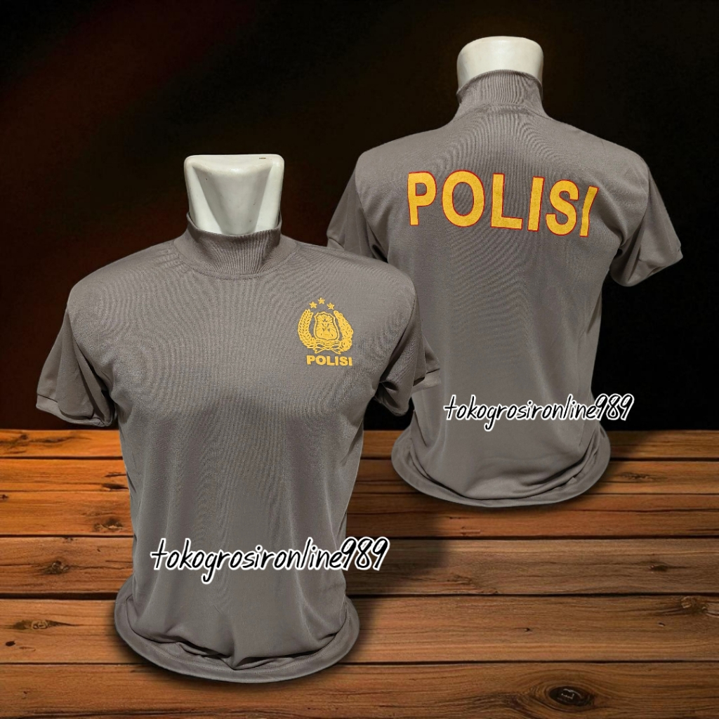 Kaos polisi model kerah tinggi
