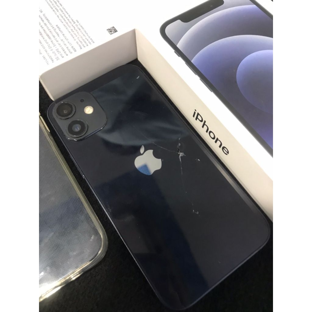 Iphone 12 mini 128gb fullsetHb 87% orianWifi only sinyak ke blokBackdoor retak Fungsi bagus semuanya