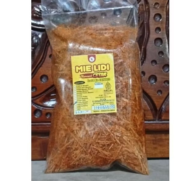 

Remukan mie lidi cetar