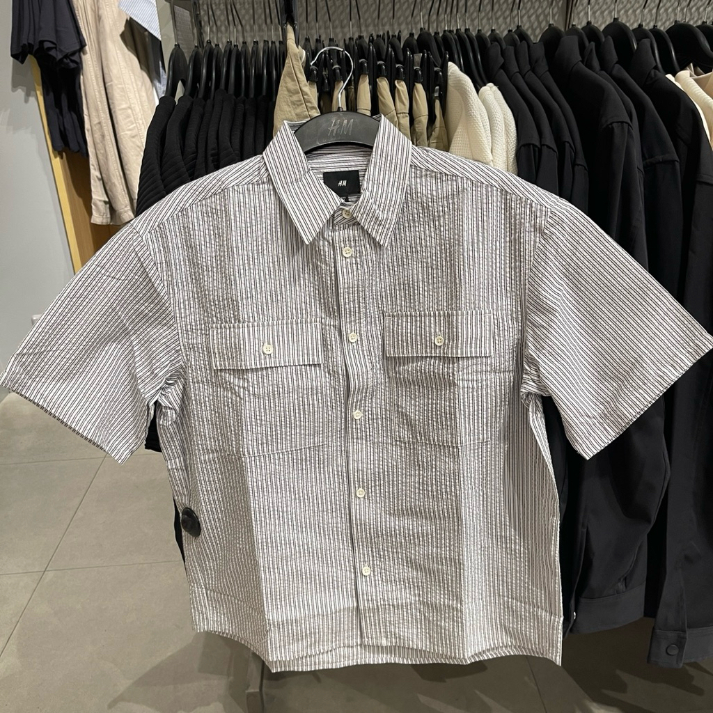 Kemeja H&M Man stripe