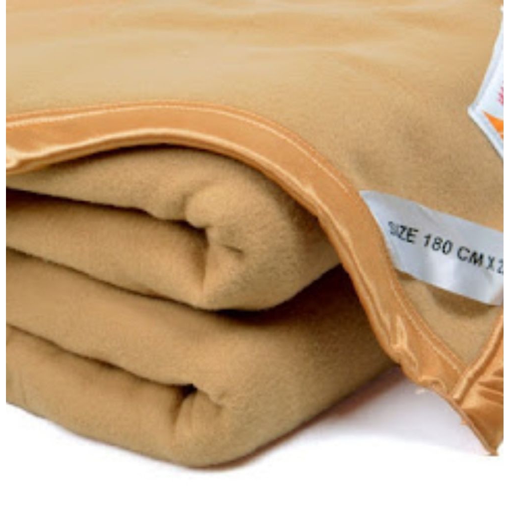 Selimut Hotel Import - Selimut Dewasa - Selimut Ex Hotel - Selimut Kosan