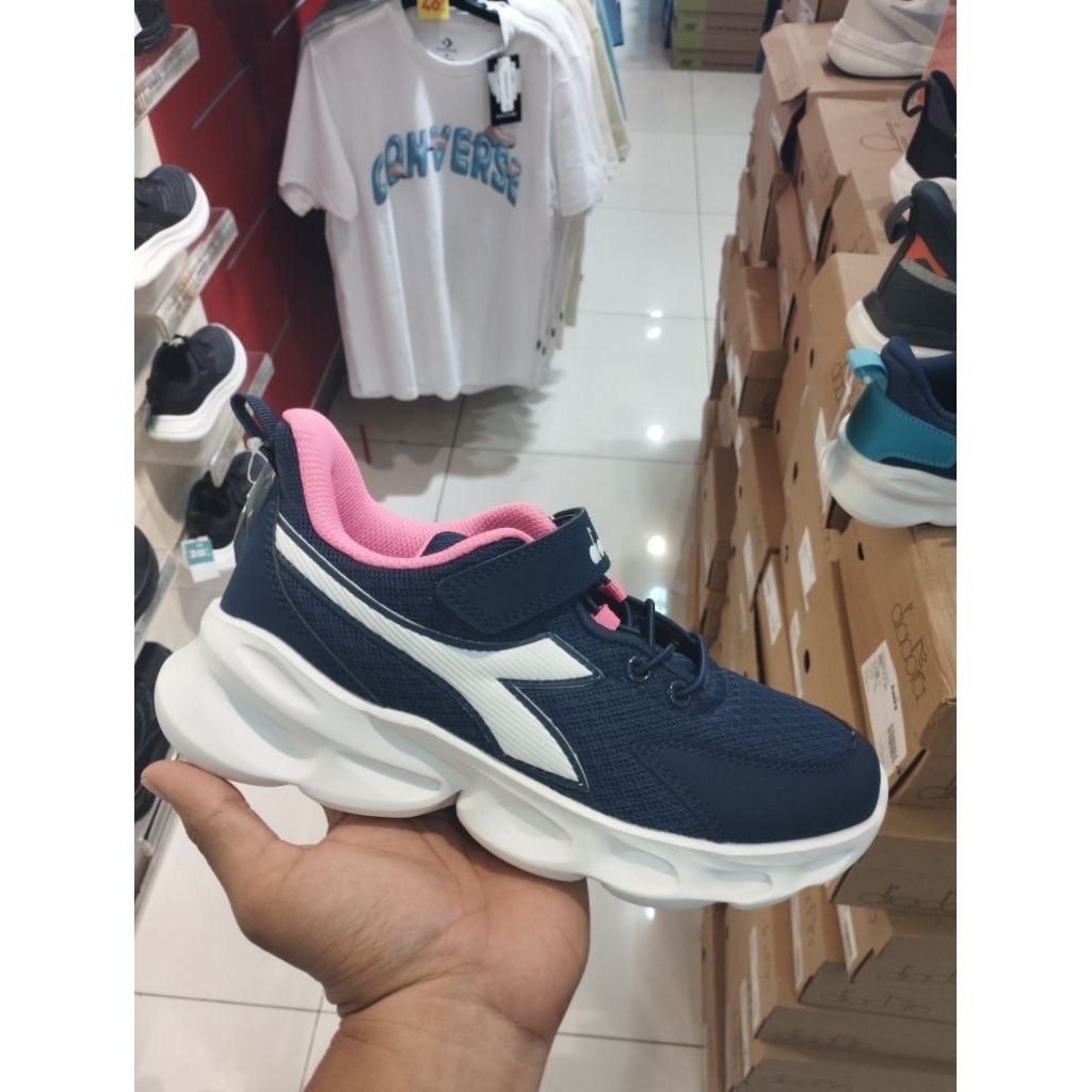 SEPATU DIADORA NAPOLI JR GIRLS KIDS-DIACX250301E