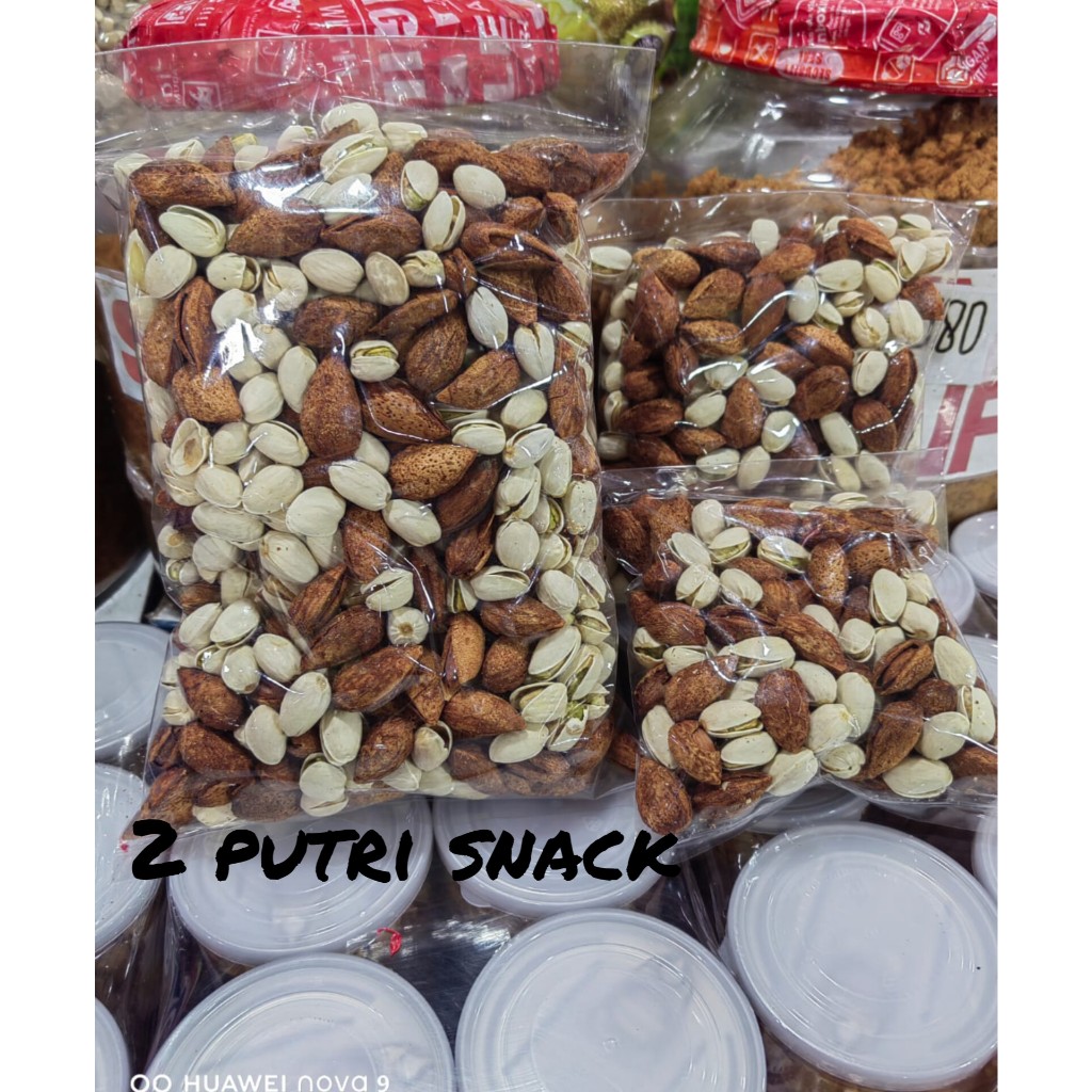 

MixNuts Pistachio Almond Kulit 250Gr