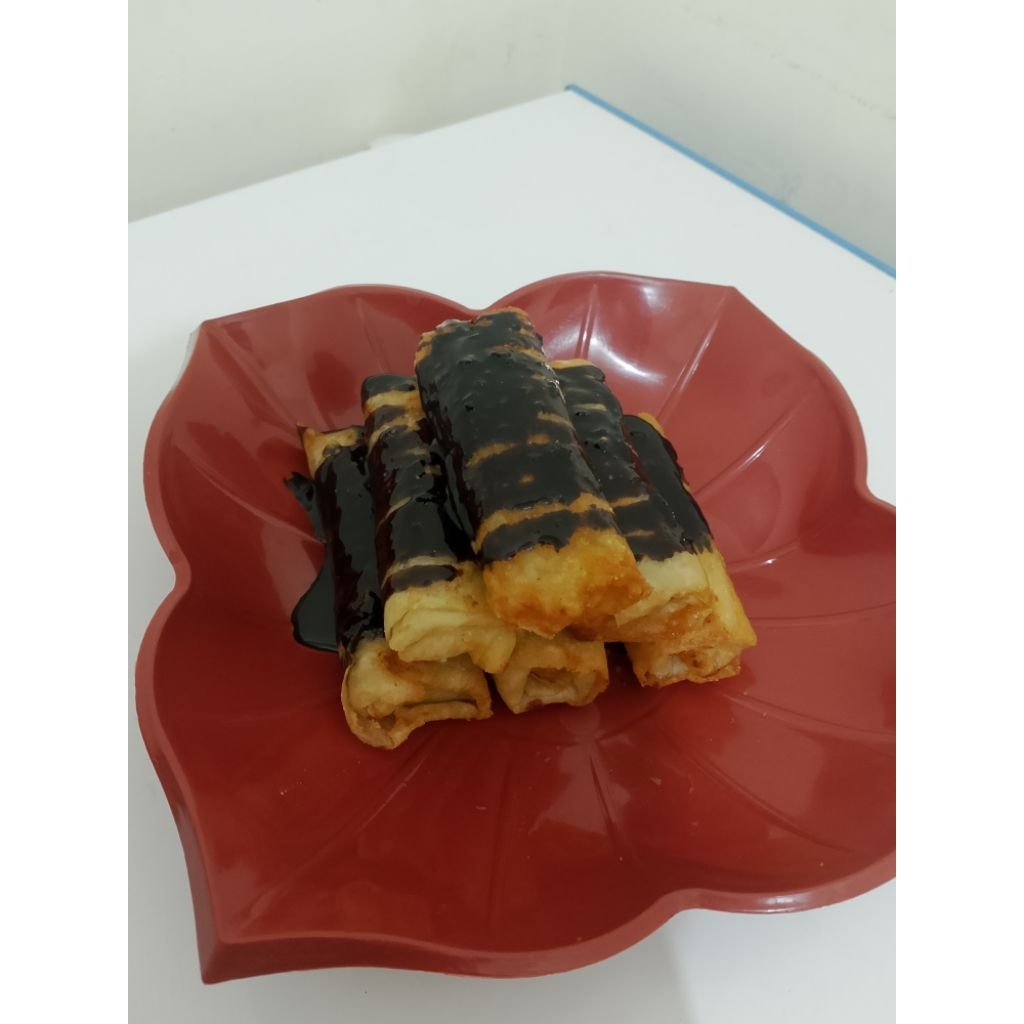 

Lumpia Durian saos coklat (satuan)