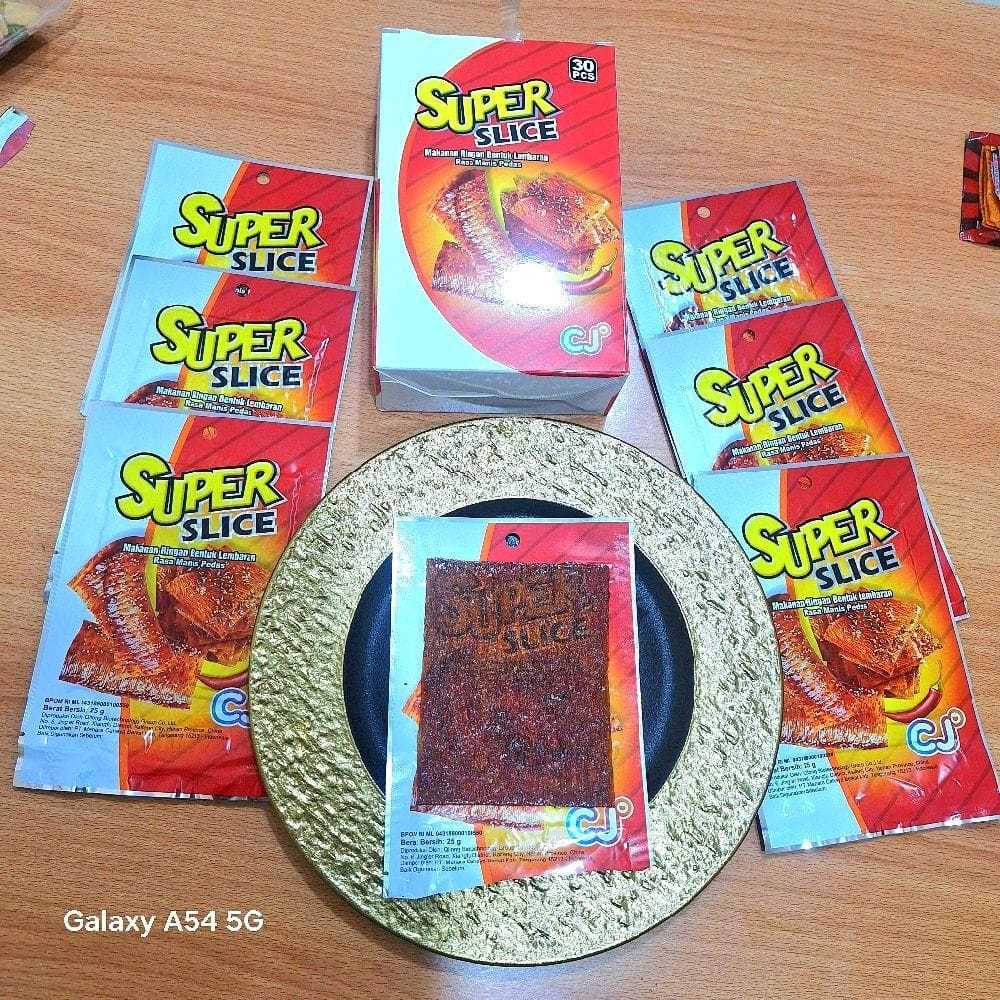 

SNACK KEMBANG TAHU SUPER SLICE BENTUK LEMBARAN 1B0X@30PCS