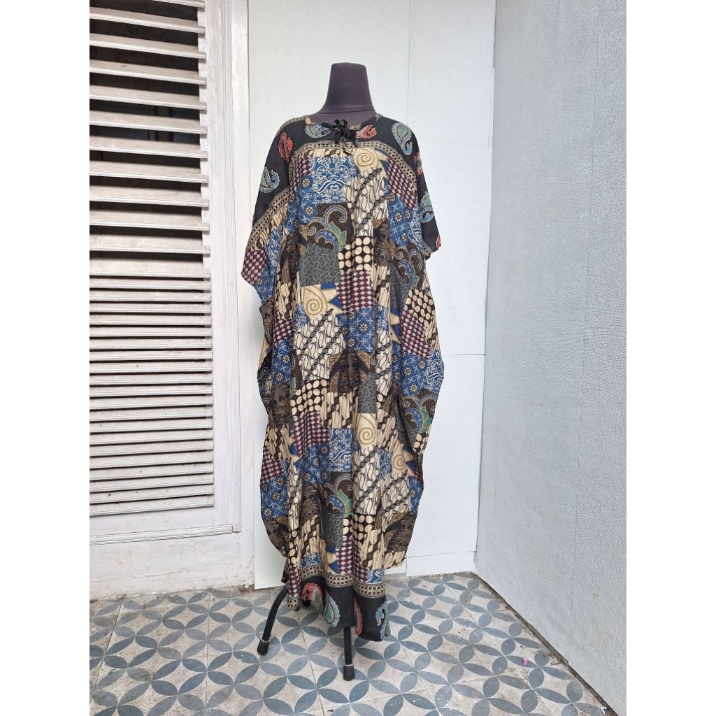 Kaftan batik pita arta batik arumi