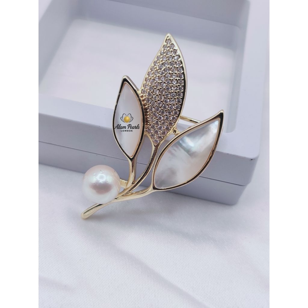 Bros daun mutiara air laut mix kulit kerang