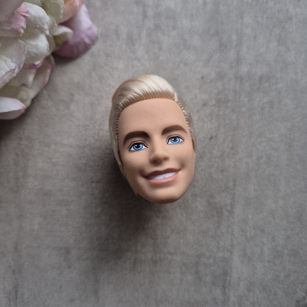 Kepala Boneka Barbie Ken Mattel