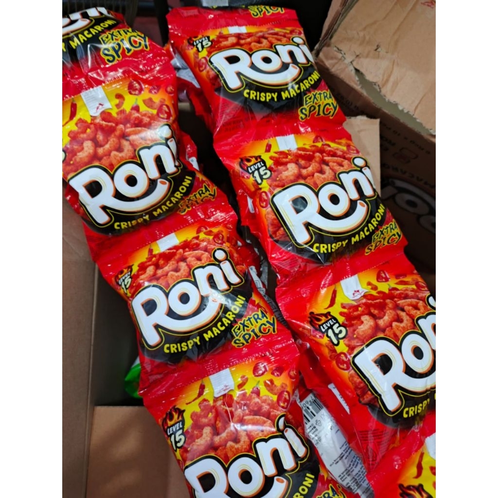 

snack dua kelinci roni extra spicy 1 renceng makaroni pedas snack murah