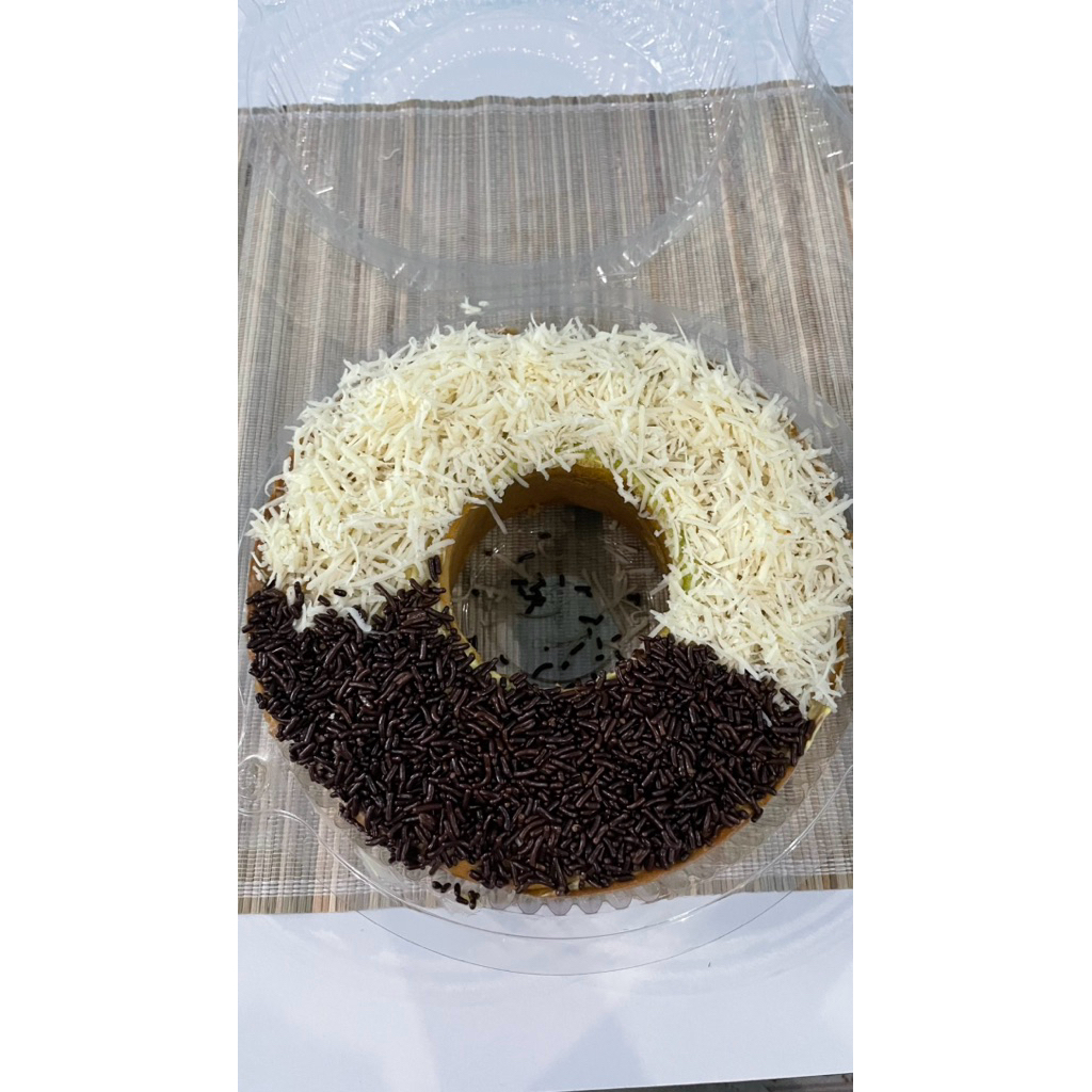 

bolu chiffon coklat topping mix keju misses / full mises
