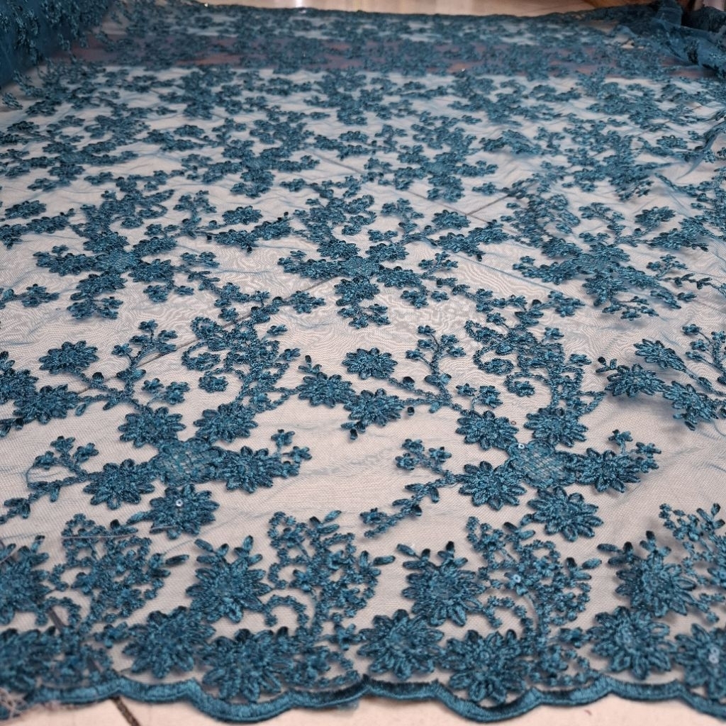 tile motif bunga kecil merambat original