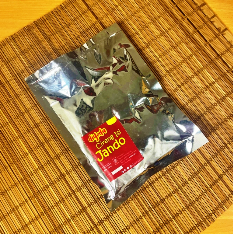 

Cireng Isi Jando Pedas Isiannya lebih Banyak khas Bandung