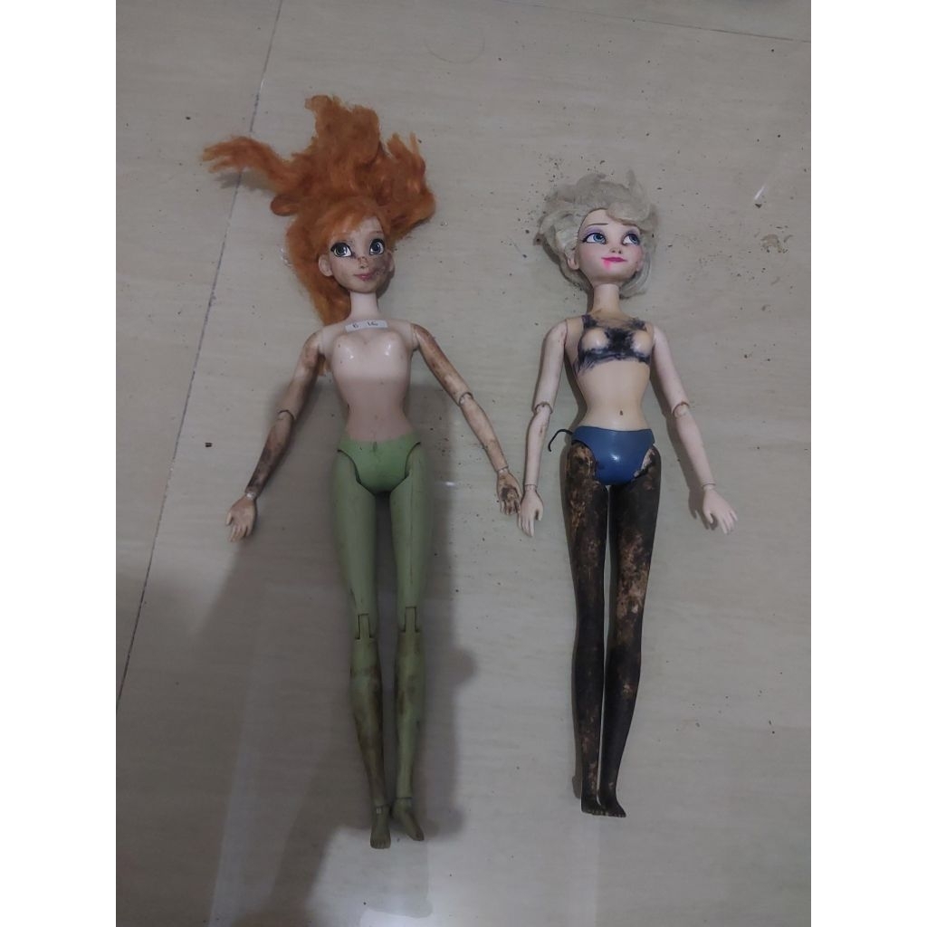 Boneka Barbie Mattel Anna Elsa Frozen Second