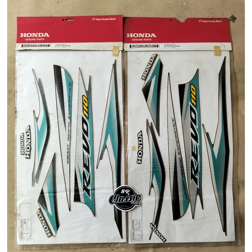 striping lis sticker decal grey black honda revo absolute cw tahun 2010 871XOKWWA50ZDR Original ahm
