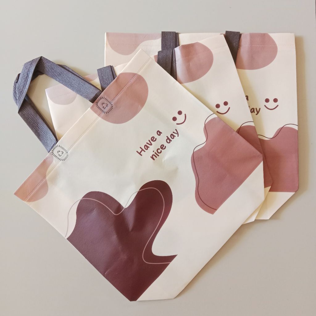 

Tas Belanja / Tote Bag / Tas Hampers / Goodie Bag Spunbond Motif Nice Day