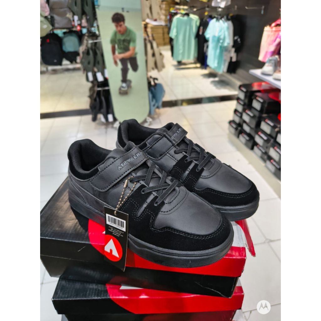 sepatu airwalk kids full black cleve