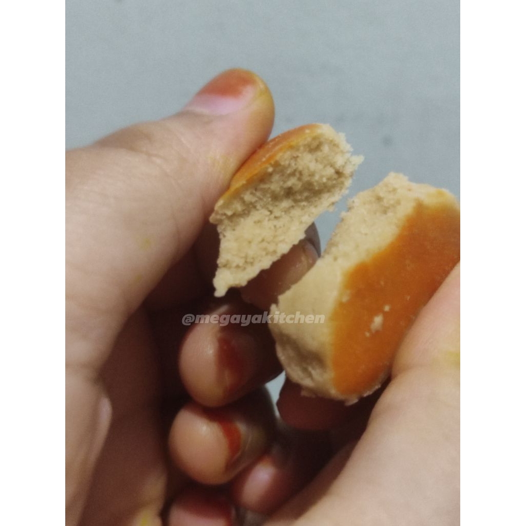 

KUE KACANG LEBARAN /KUE KACANG PREMIUM /KUE KACANG LEMBUT /KUE KACANG HARUM DAN ENAK
