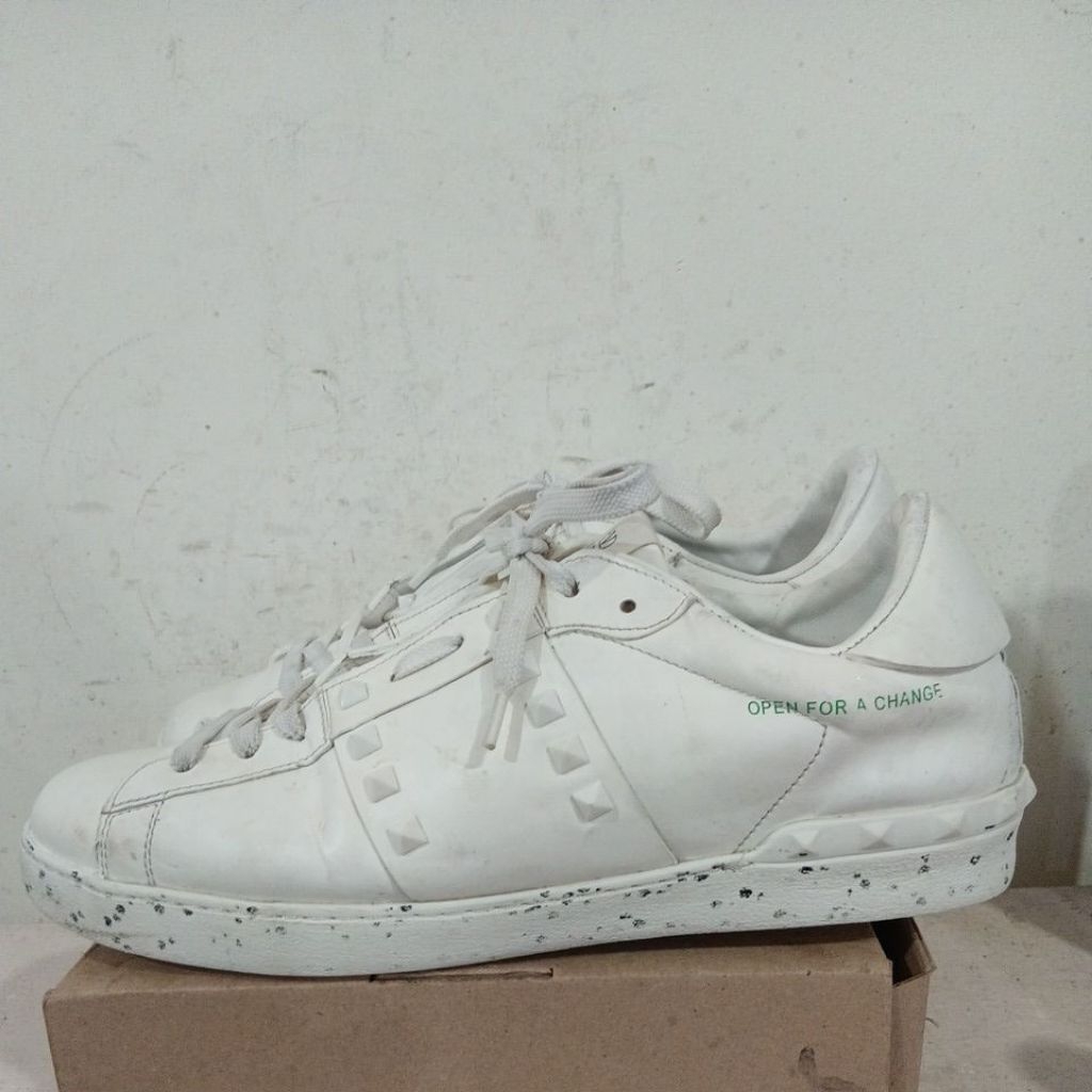 VALENTINO GARAVANI Open A Change Sneakers