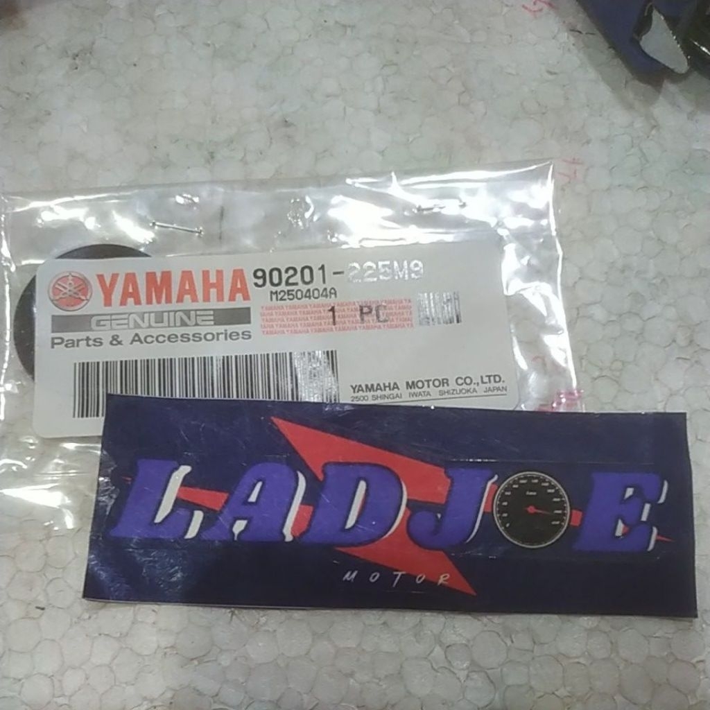 washer ring as roda belakang Xeon 125/aerox 125/90201-225m9/yamaha