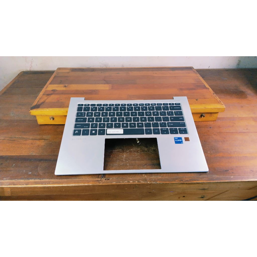 FRAME KEYBOARD LAPTOP HP ELITEBOOK 840 G9