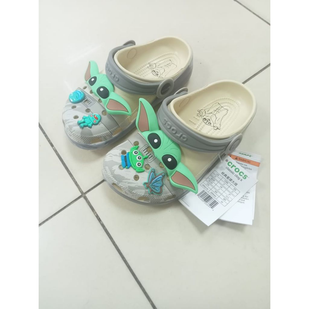 sandal anak/Crocs anak star wars grogu/Crocs anak karakter