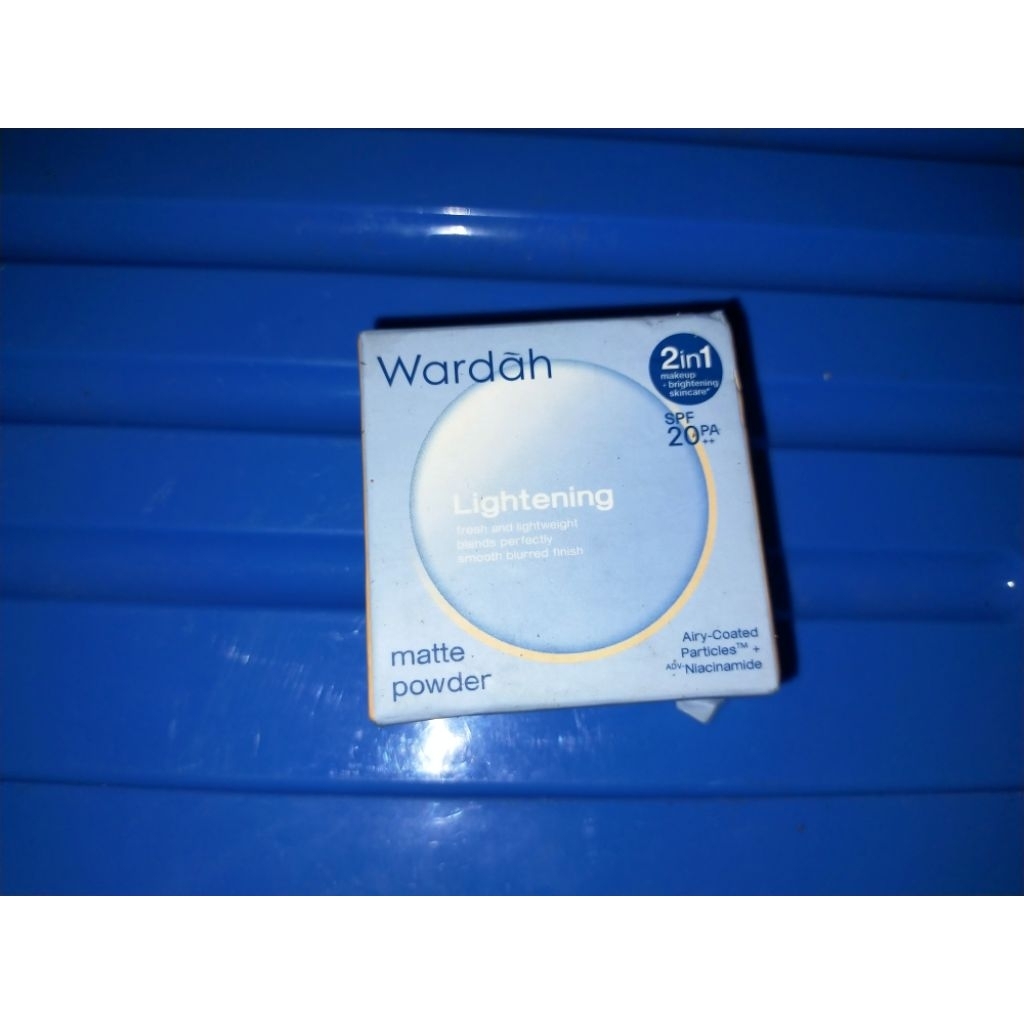 Wardah Lighting Matte Powder SPF 20 PA++ REJECT KEMASAN