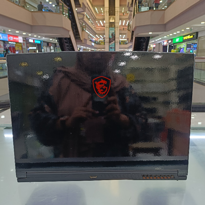 MSI Thin GF63 12VE RTX 4050 i5 gen 12 SECOND/BEKAS MULUS