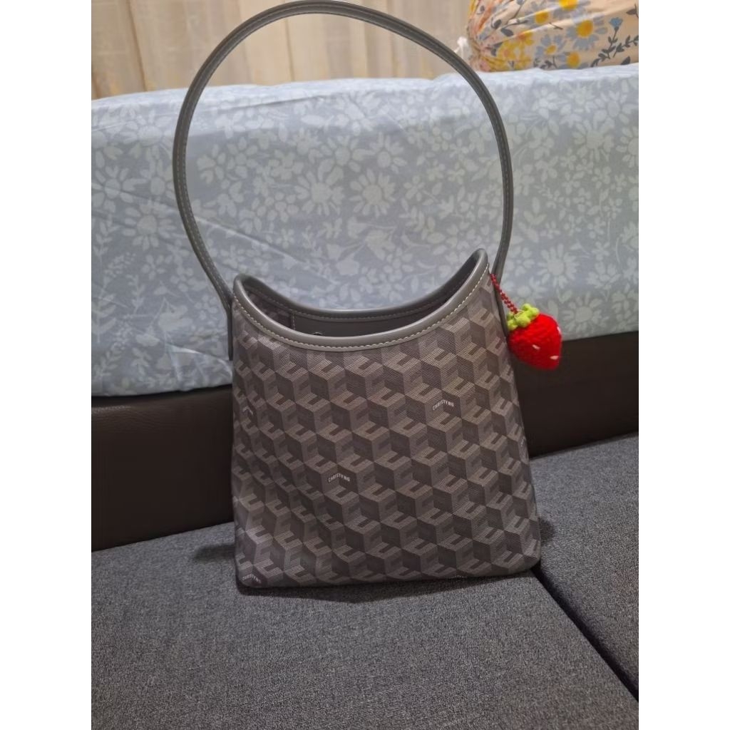 

cristy ng orai ( sz S ) nett