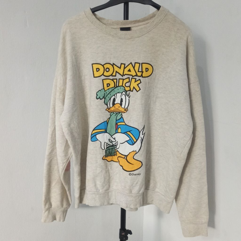 Crewneck Preloved Donald Duck