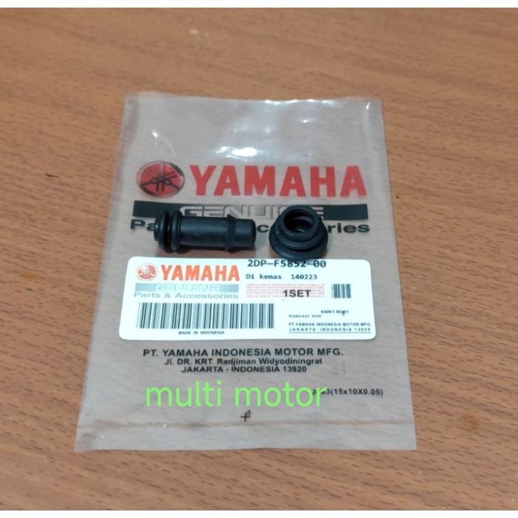 karet boot kaliper belakang yamaha nmax new,nmax old