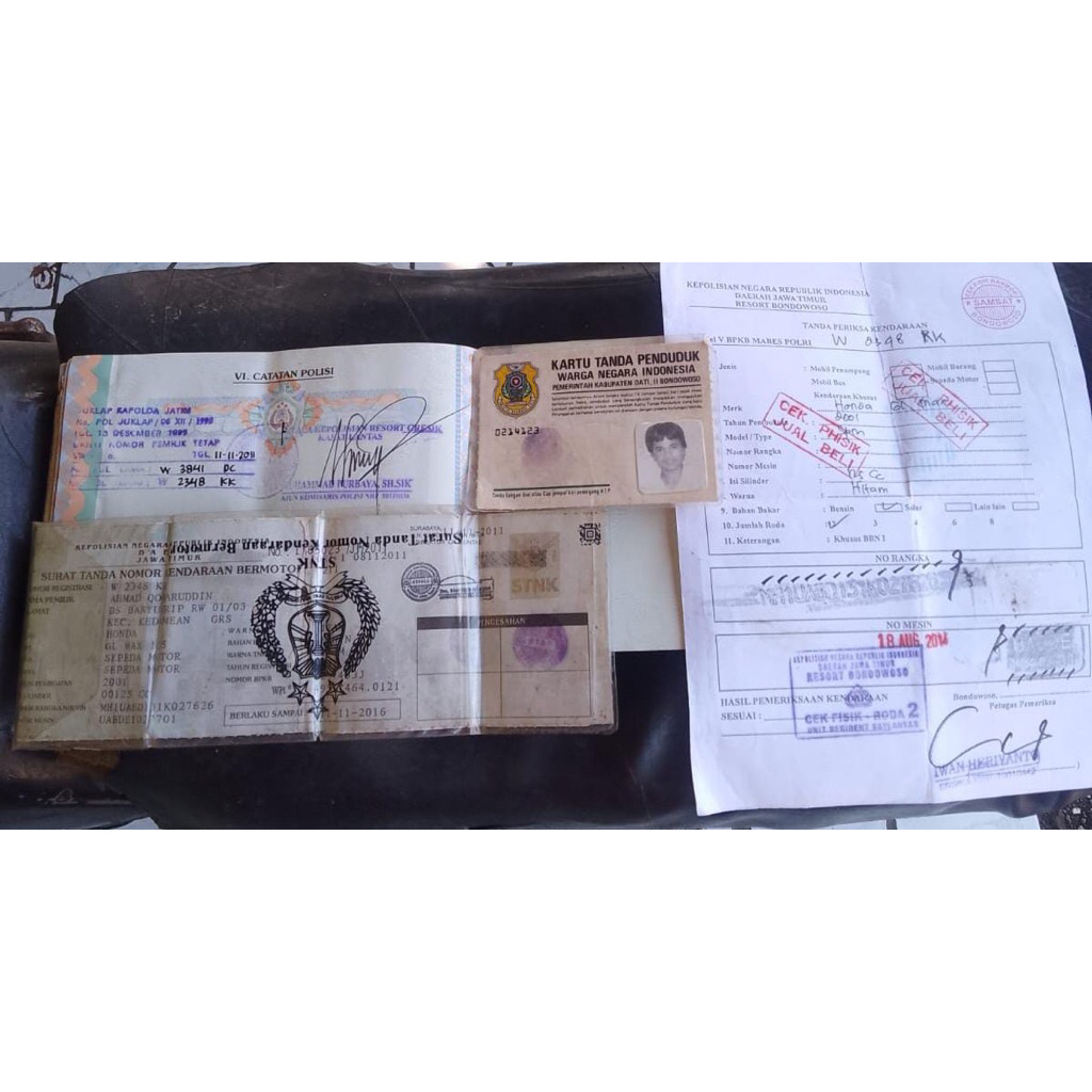 

surat cinta gl 2001 plat W